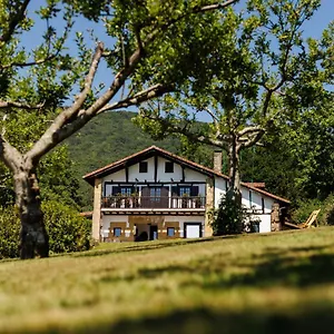 Arotzenea Country house